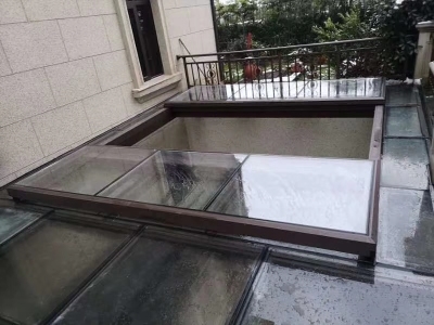 电动采光天窗展示